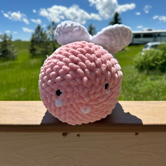 Hand made bee plush - Picture 1 of 5